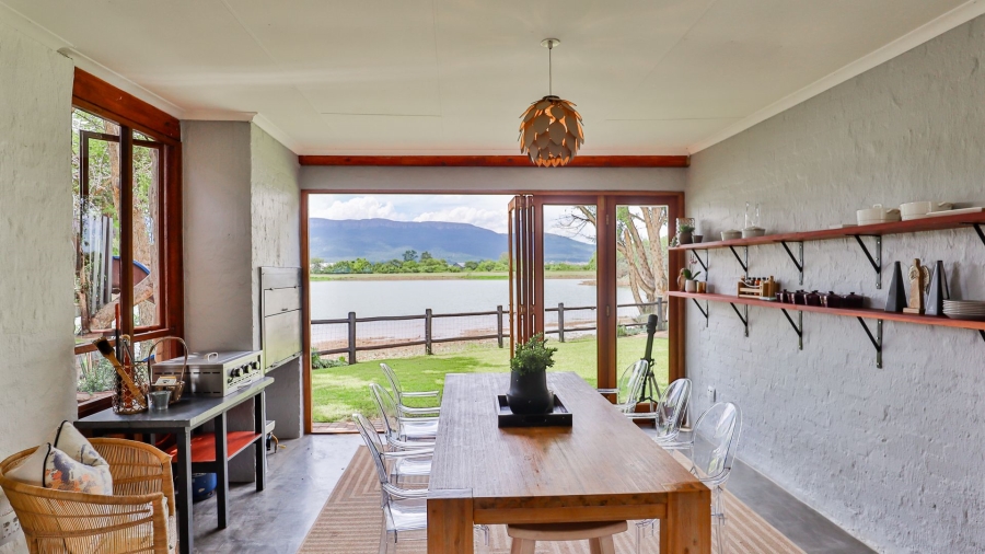 To Let 3 Bedroom Property for Rent in The Coves North West